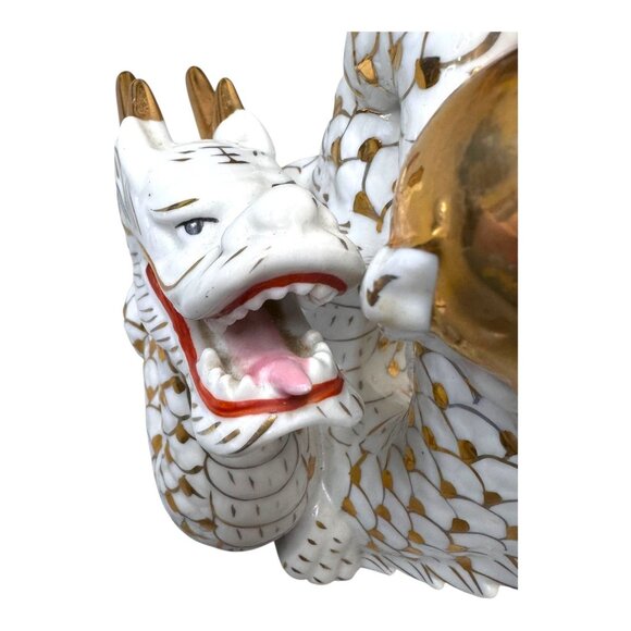 Vintage Yoshimi K Foo Dog Dragon Figurine Gold Red Accents 8" Mythical Orb Ball - Picture 8 of 8